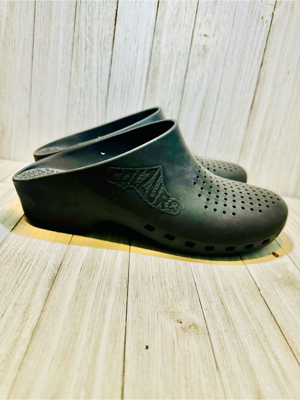 Calzuro Classic Clogs With Holes Black  Womens EU Size 40 US 9 Italy Made